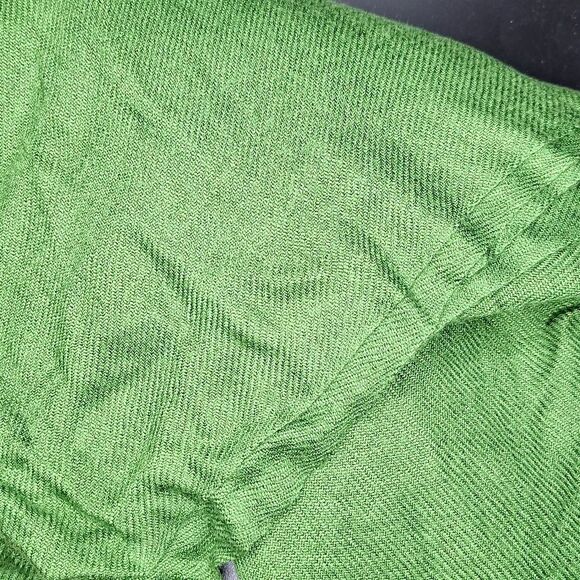 Large green pashmina scarf shawl wrap accessory - Picture 2 of 4